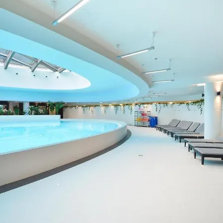 Baobab Club Pool Jacussi Sauna Spa Appartement Szczecin